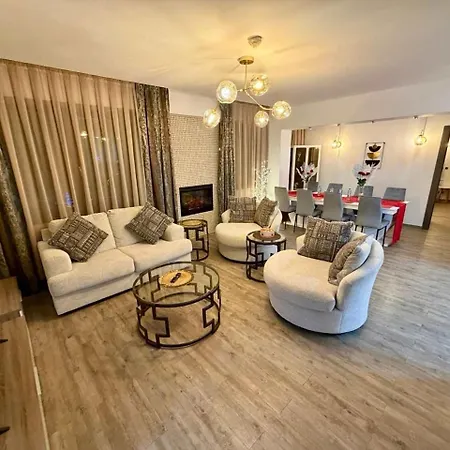 Gorgeous Luxury By Managr *