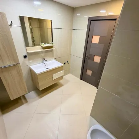 Apartment Gorgeous Luxury By Managr Brasov