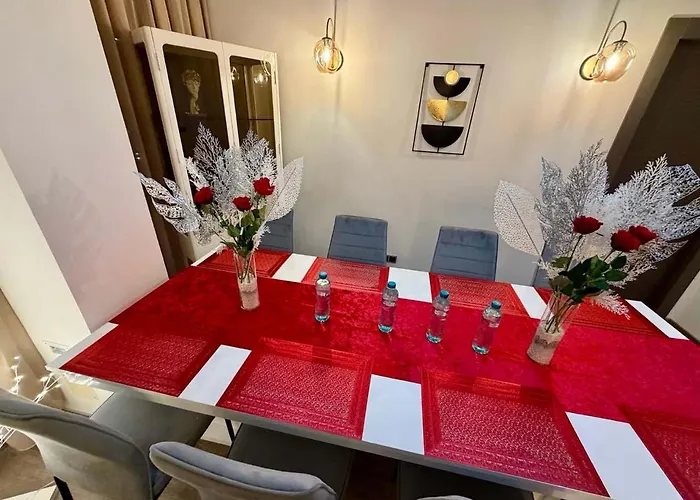 Gorgeous Luxury By Managr Apartment Brasov