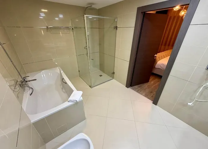 Gorgeous Luxury By Managr Apartment