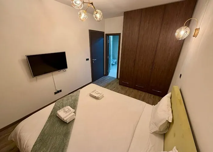 Gorgeous Luxury By Managr Apartment Brasov